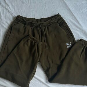 Puma joggers